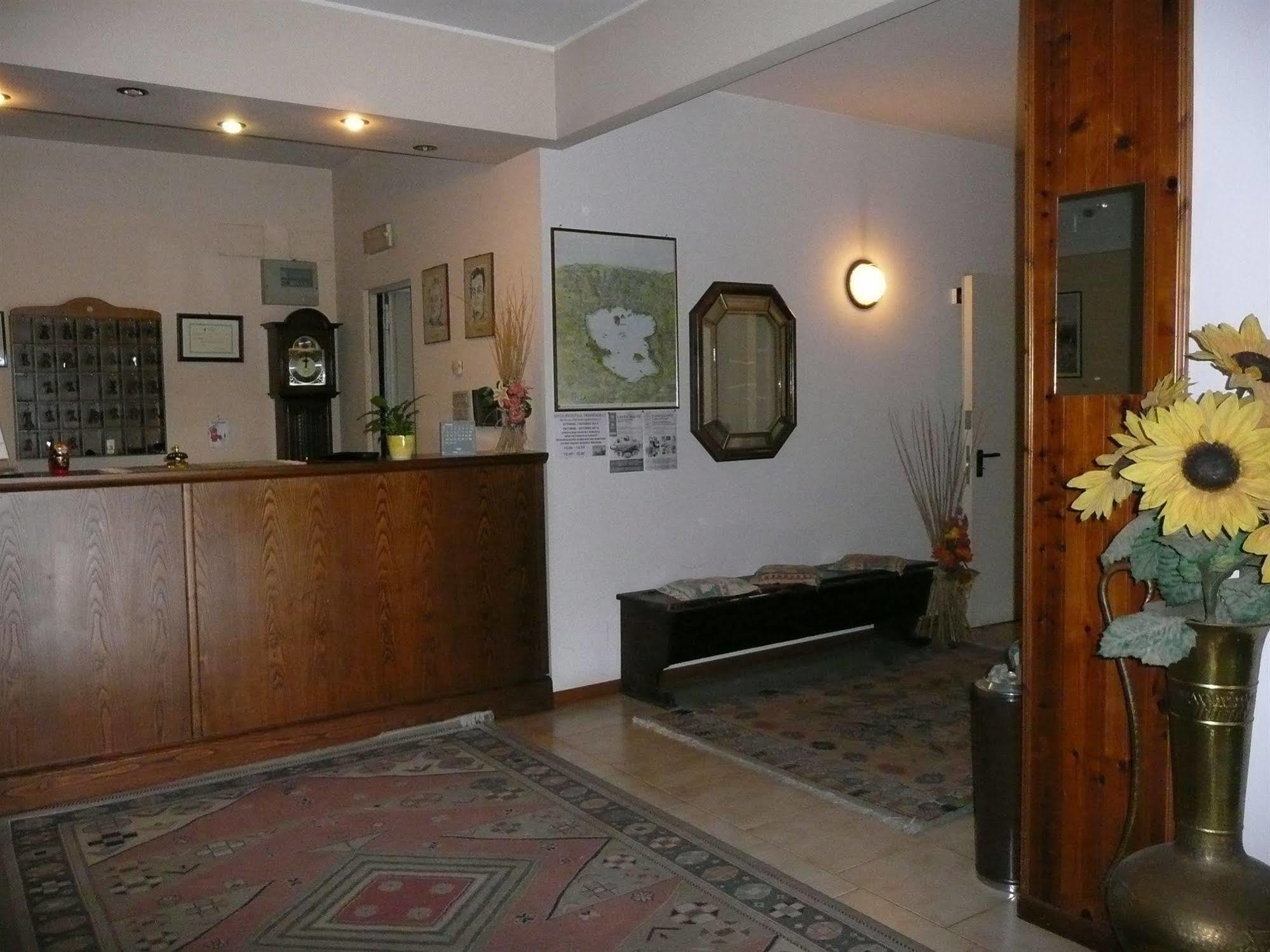 Hotel Darsena Passignano sul Trasimeno Eksteriør bilde